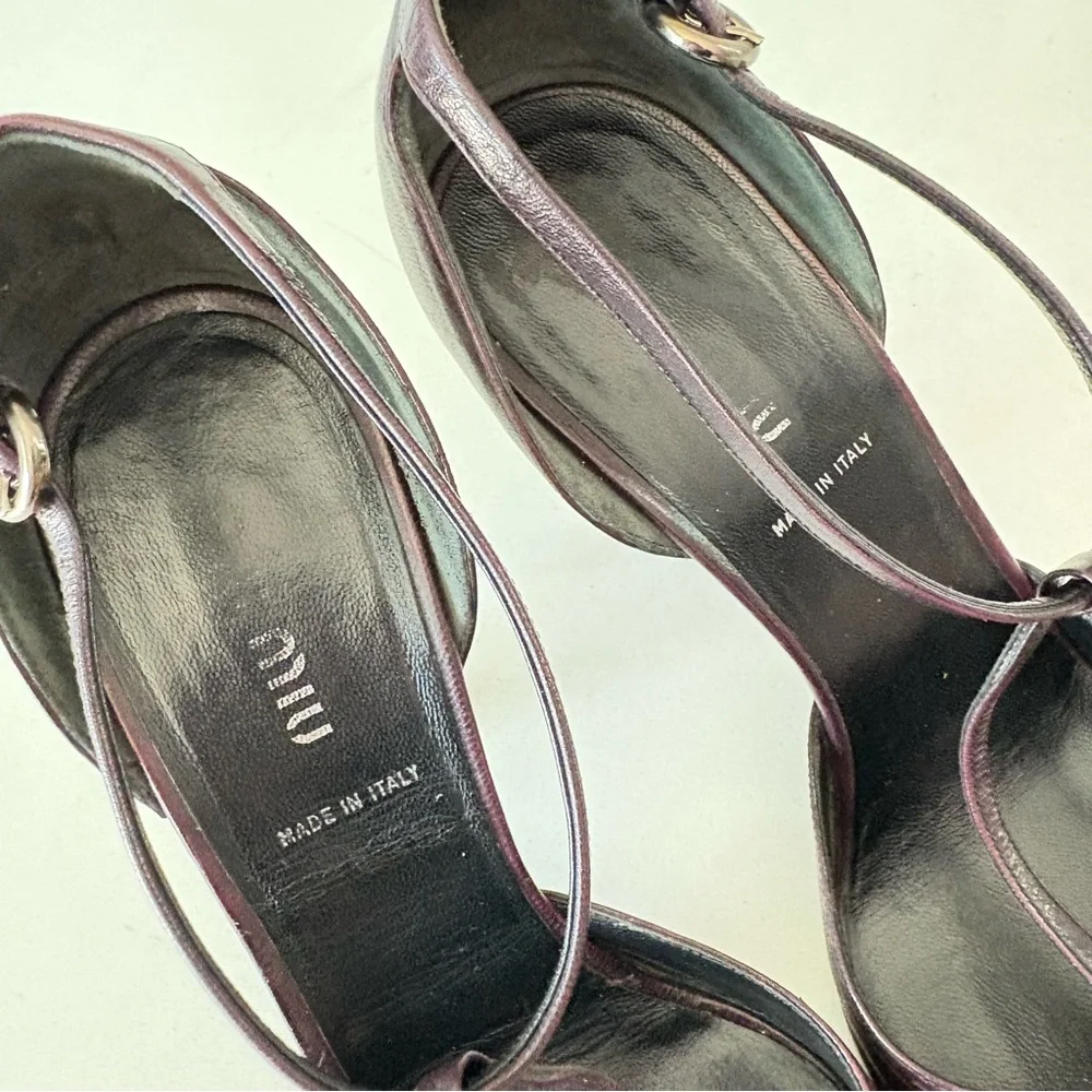 Miu Miu Dark Burgundy Leather Ankle Strap Pointed Toe Women’s Pump Heels US Sz 7 - Picture 6 of 13